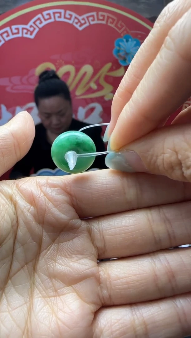 【闪购商品】翡翠颈饰未镶嵌需包容福利不退换