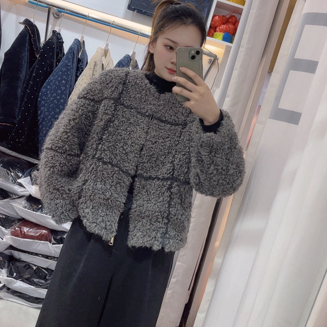 小香风短款外套女冬季新款加厚保暖女装