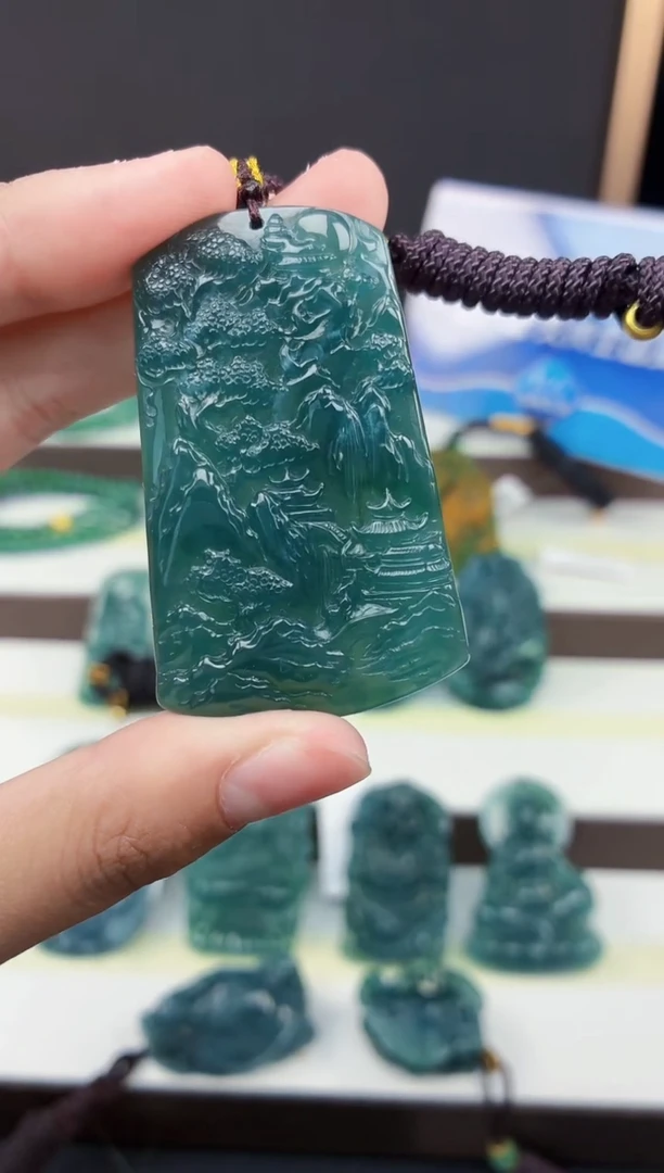 颈饰未镶嵌翡翠DLZ25120158