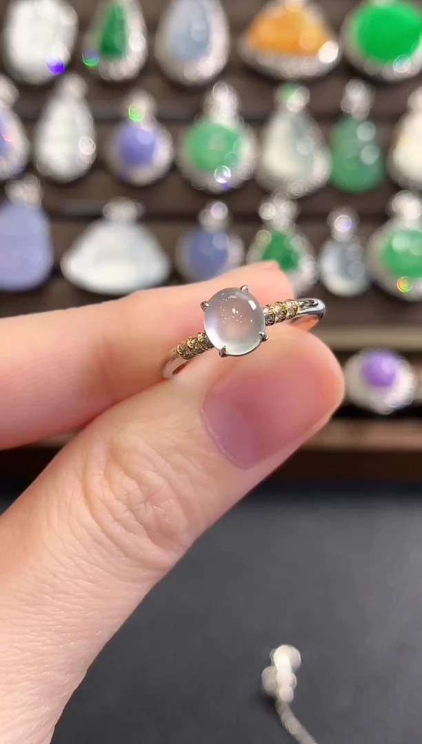 18K金镶嵌戒指翡翠冬日珠宝多样性发货一件W17