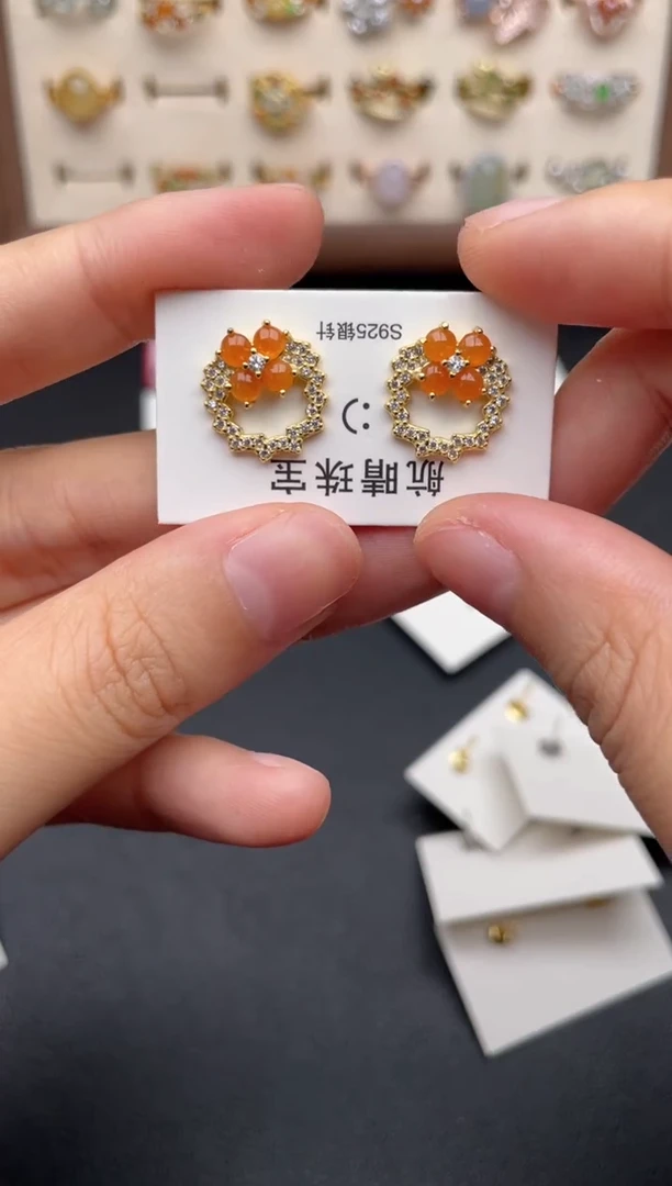 翡翠戒指银S925镶嵌一物一证一礼盒