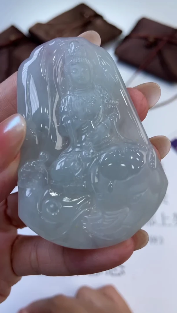 翡翠挂件未镶嵌297611