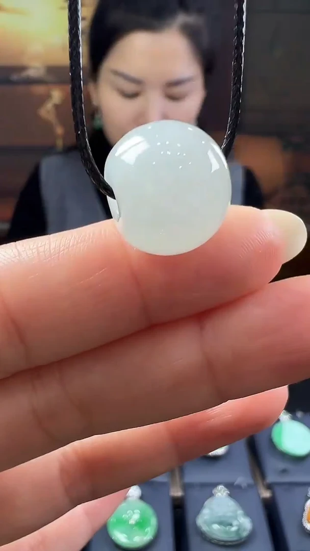 未镶嵌挂件翡翠路路通