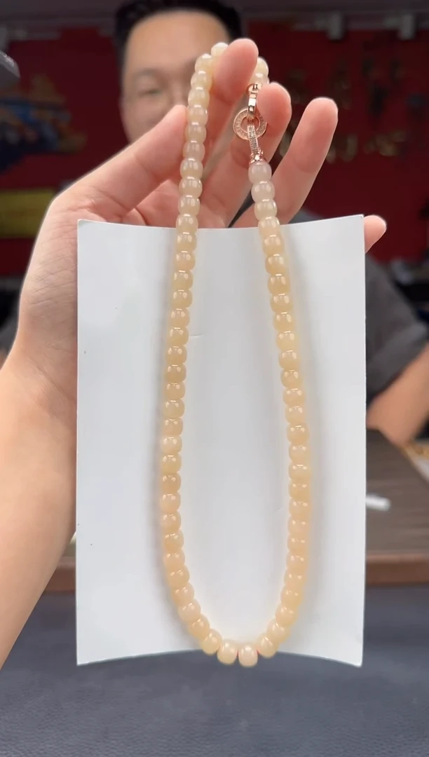 和田玉未镶嵌颈饰藕粉老型妈妈链卡8