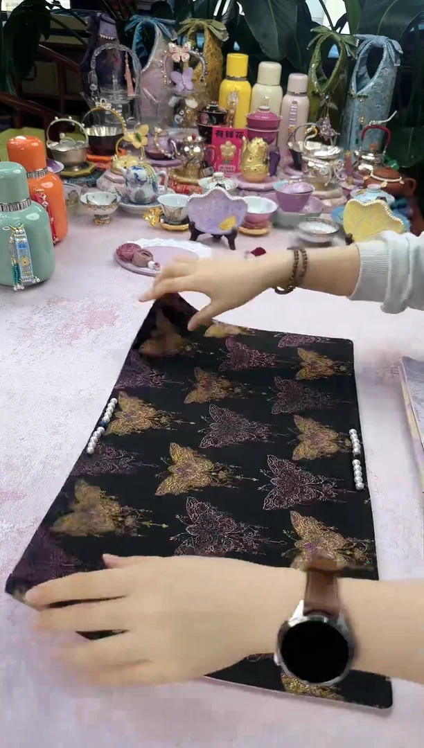 04 梦金蝴蝶 茶席