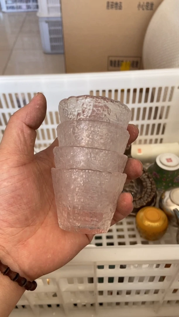 杯无运费险有瑕疵的摄影的产品有使用过的痕迹有点脏介意勿拍