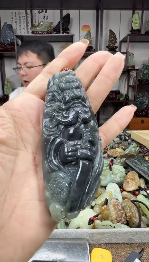 未镶嵌和田玉把件1