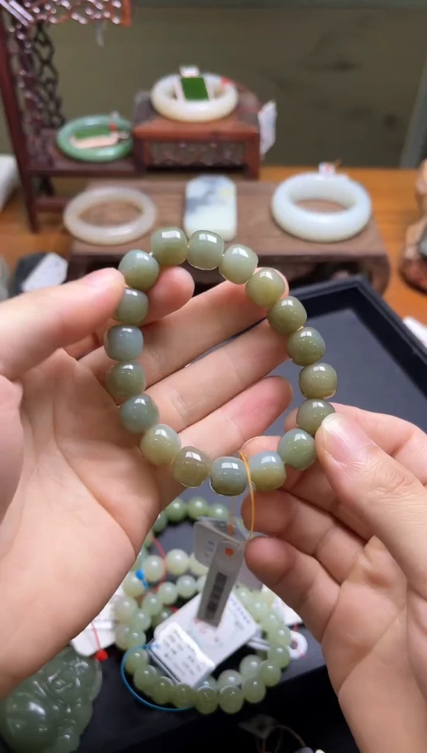 未镶嵌手串和田玉卡12吐拉牧场 老型