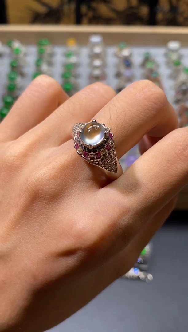 翡翠裸石未镶嵌冰蛋戒面裸石缅甸翡翠-小灯泡