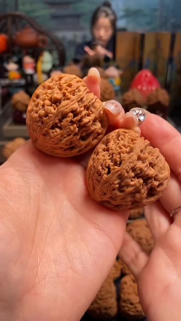 【闪购商品】文玩核桃吊坠K602南疆石43