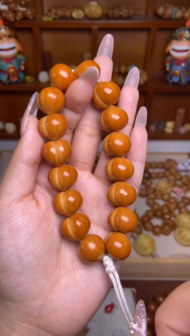 手串猴头核桃16+高定玻璃底柯基屁桃定制款手持