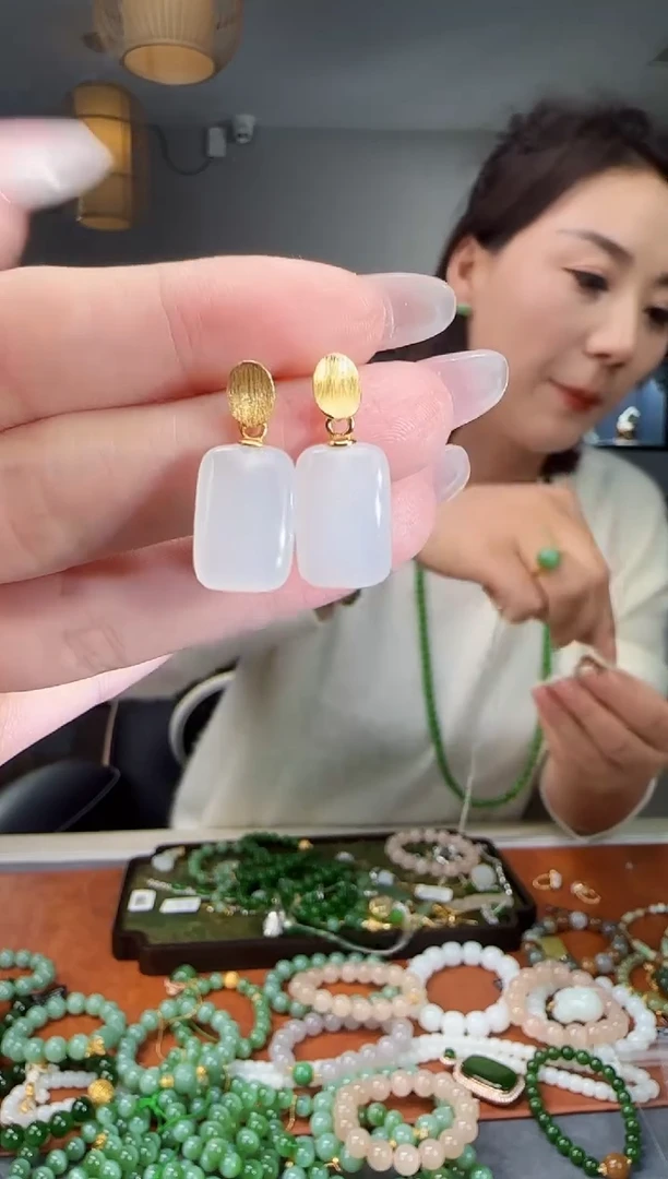银S925镶嵌和田玉耳饰1