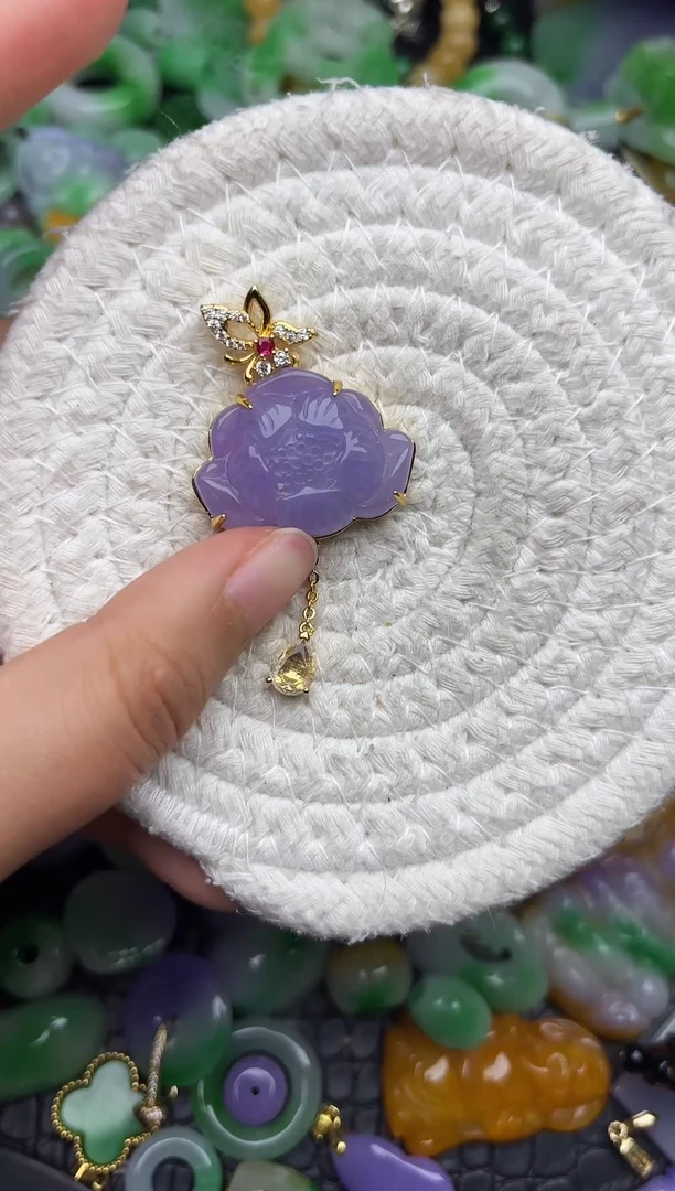 颈饰未镶嵌翡翠缅甸翡翠吊坠