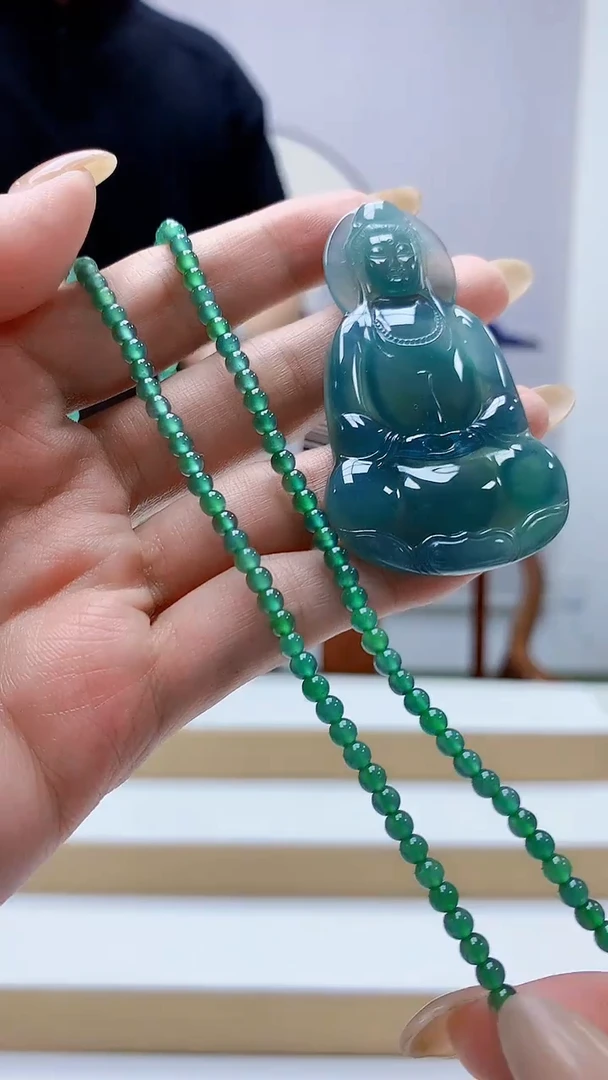 未镶嵌定制翡翠4688MM-毛货挂件417赠珠链