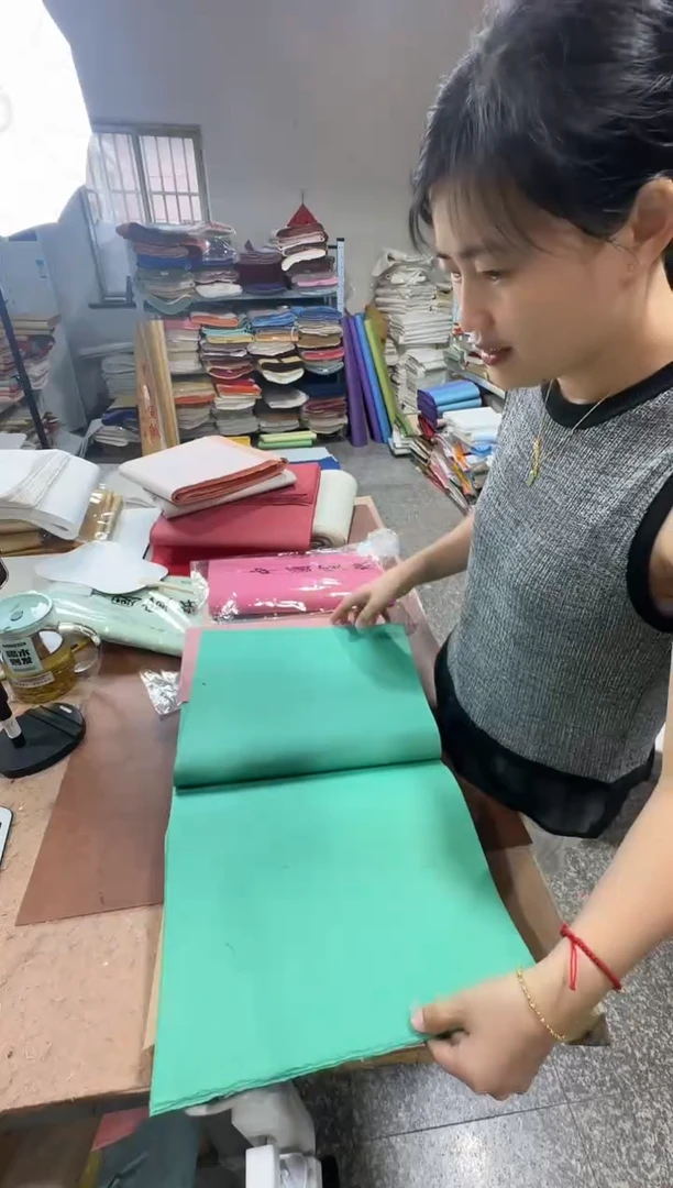 34*138孔雀绿光板真金50张