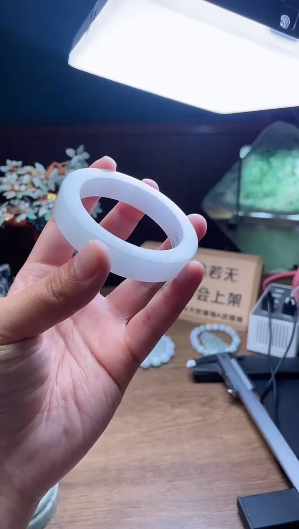 【闪购商品】定制翡翠手镯未镶嵌定制分单