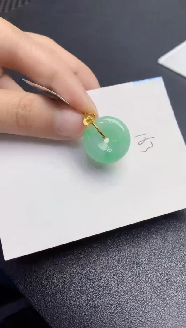 【闪购商品】翡翠颈饰18K金镶嵌000000000