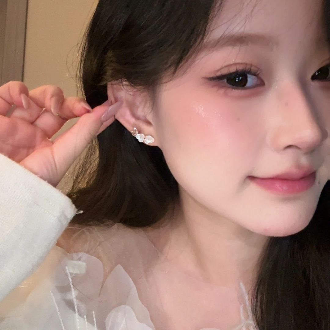 铜合金耳饰 韩系小仙女花朵耳钉时尚甜美气质耳环精致设计感耳饰