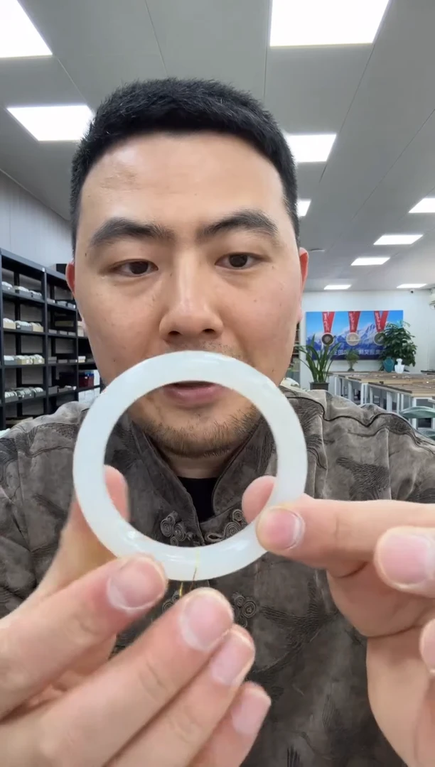 【闪购商品】和田玉手镯未镶嵌58-59  451