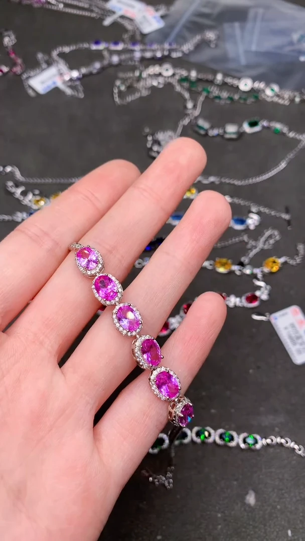 【闪购商品】彩色蓝宝石手链银S925镶嵌....