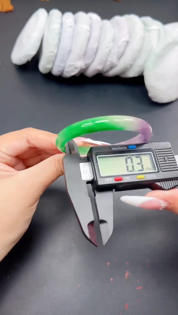 精品手镯，一物一拍J-083