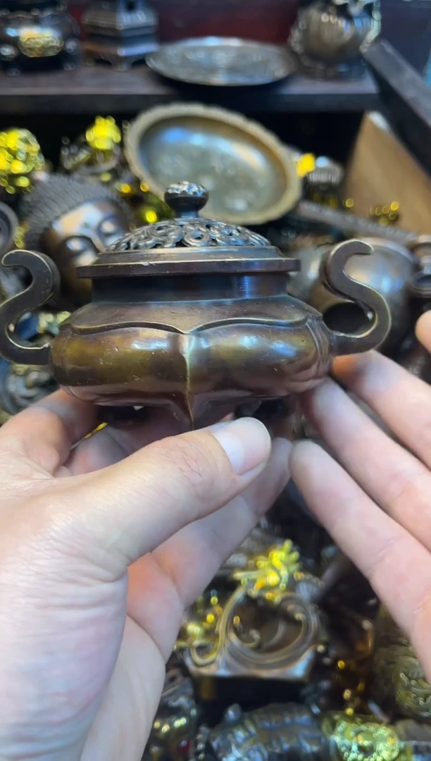 1案台摆件 物品摆件 海棠炉