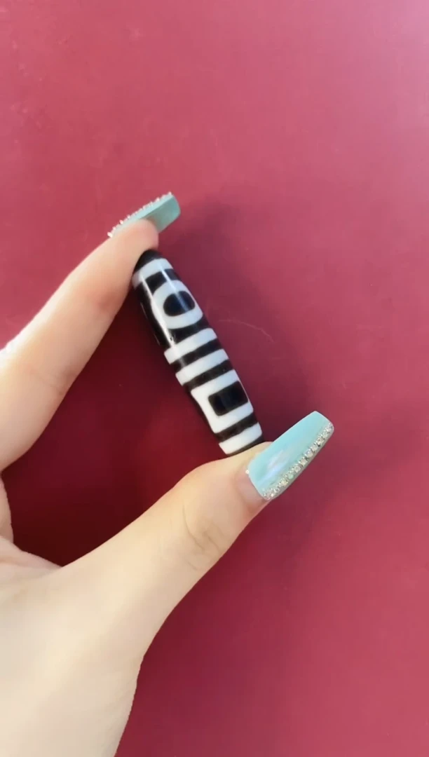 玛瑙/玉髓（覆膜）颈饰合金?**明行运无覆膜双天地