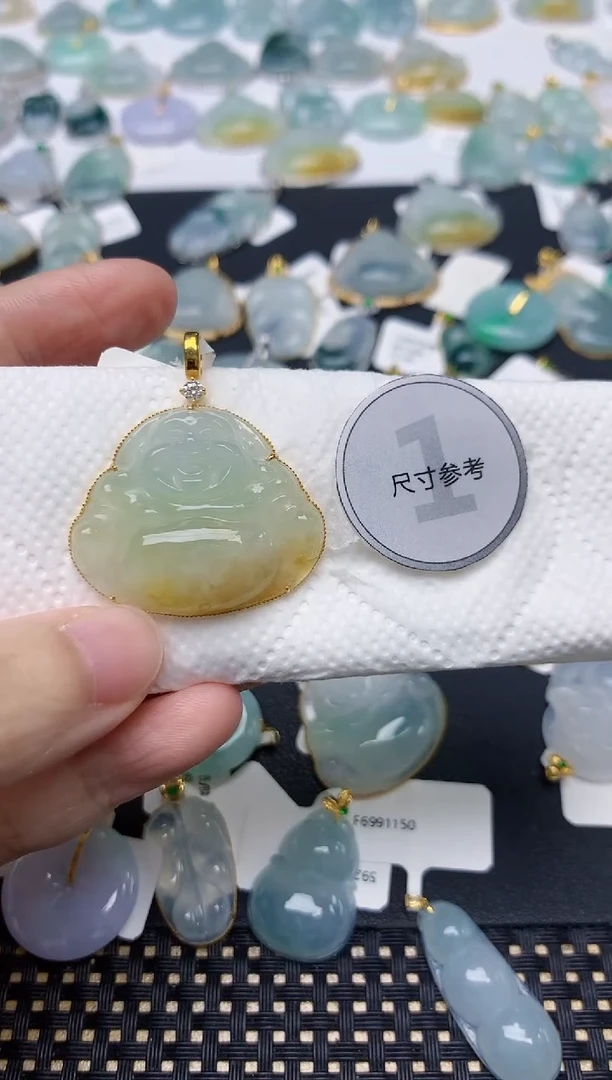 颈饰18K金镶嵌翡翠天然缅甸A货翡翠