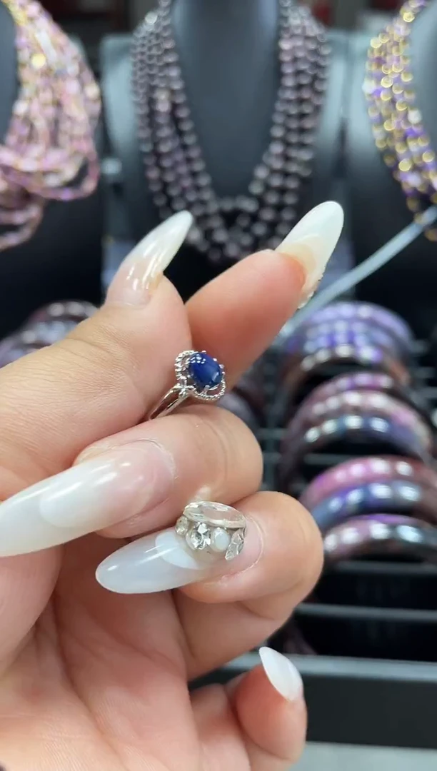 【闪购商品】苏纪石（舒俱来）戒指合金戒指