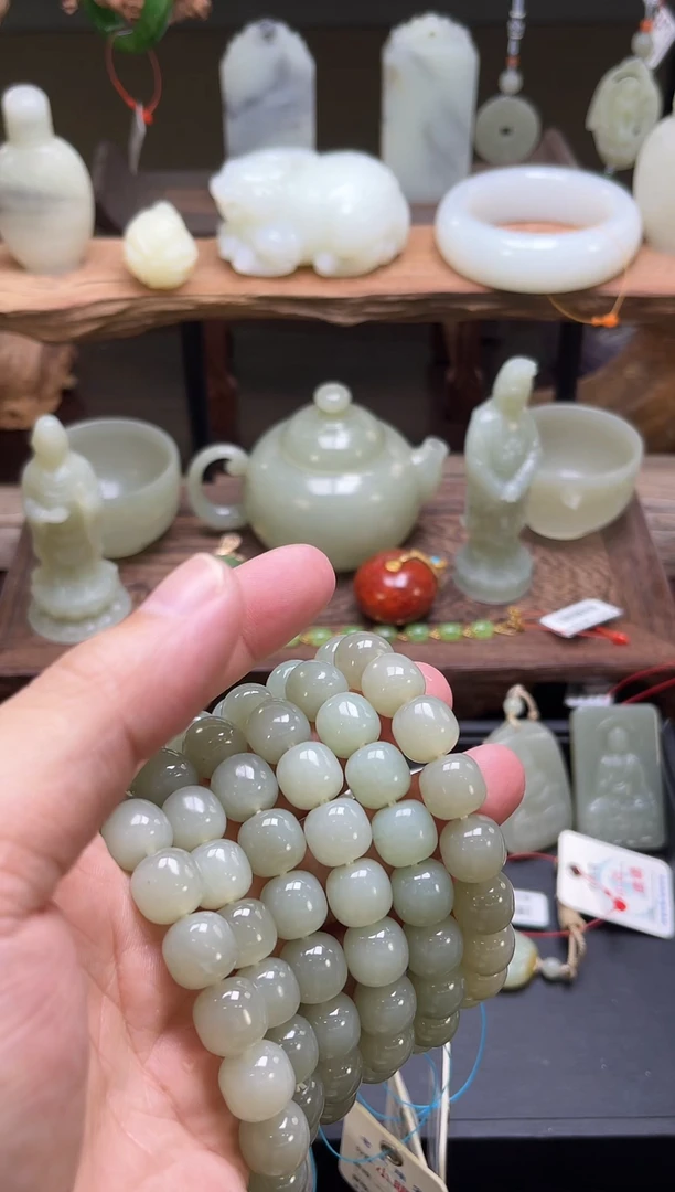 【闪购商品】和田玉手串未镶嵌卡12且末青白 老型 多样性发一
