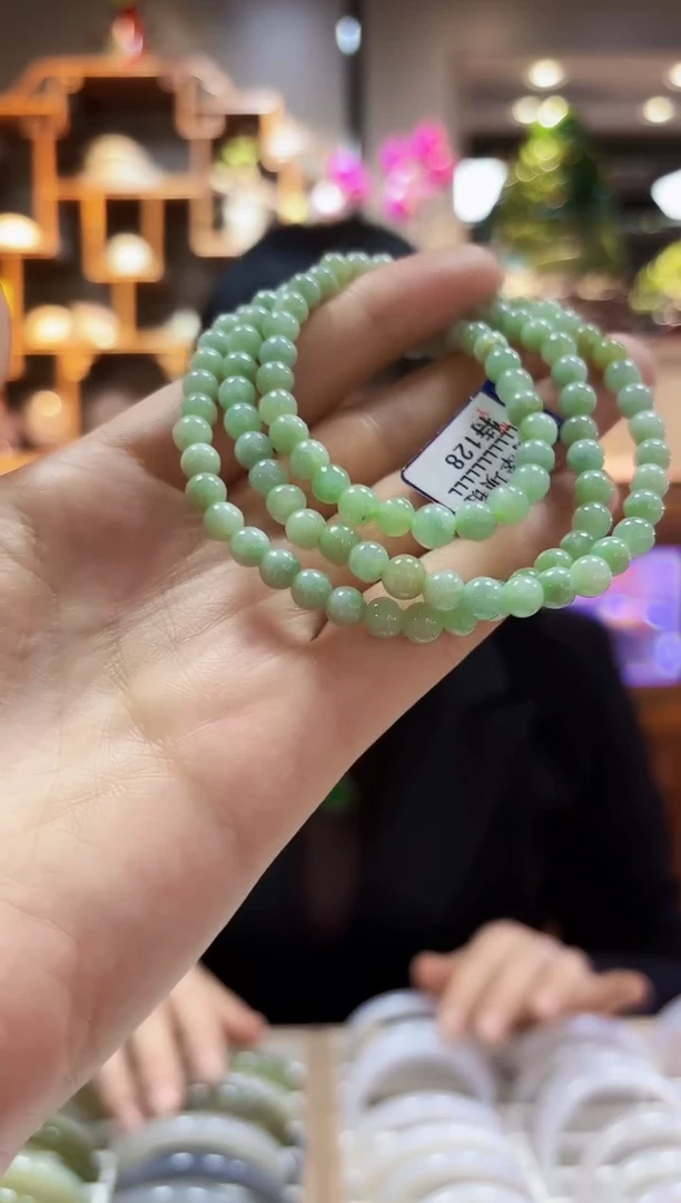 【闪购商品】翡翠颈饰未镶嵌手链6