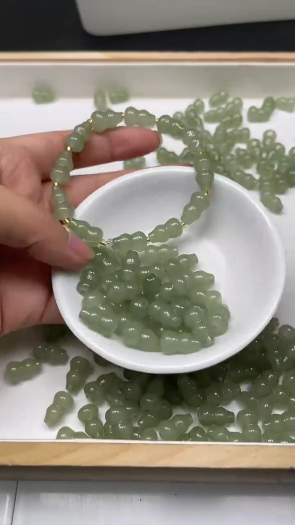 未镶嵌散珠玛瑙/玉髓E771 晴绿 葫芦8*14mm6个5.8元