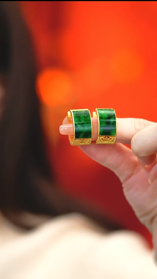 银S925镶嵌翡翠耳坠新款