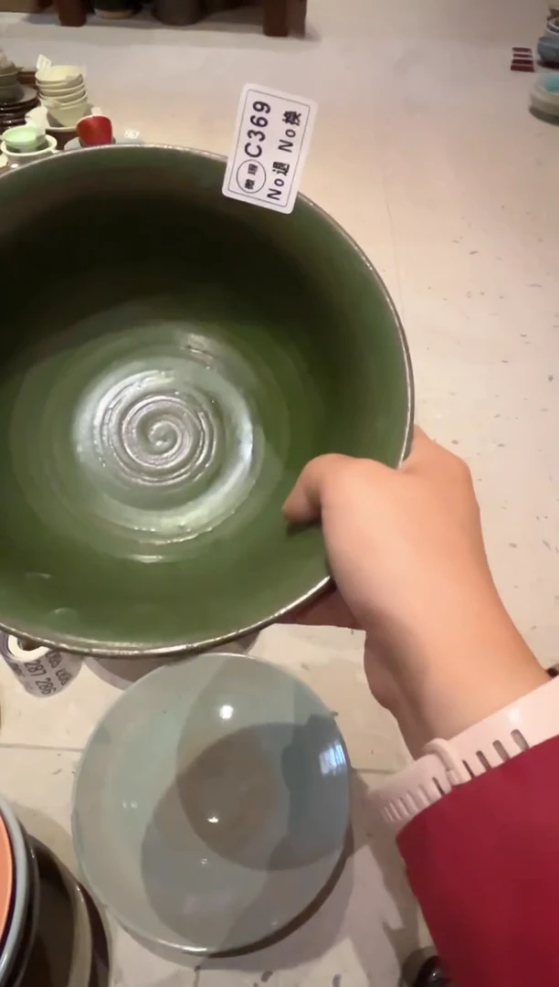 碗c369手刷竹叶绿面碗