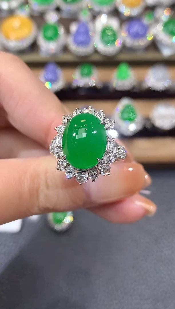 18K金镶嵌戒指翡翠C118