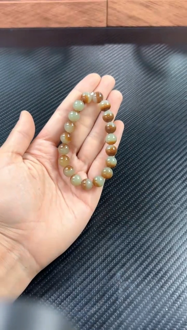 未镶嵌手串和田玉若羌微色差卡10mj