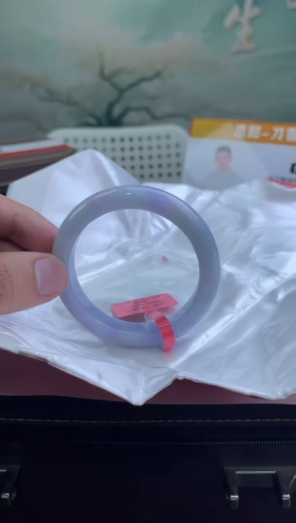 翡翠手镯未镶嵌3翡翠手镯