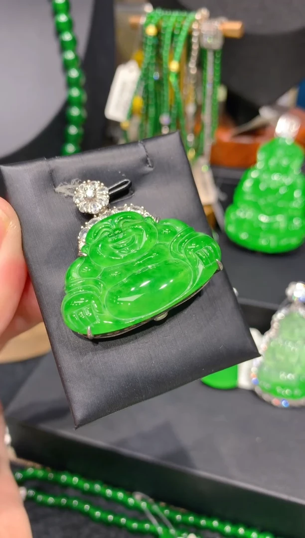 颈饰银S925镶嵌翡翠5一季