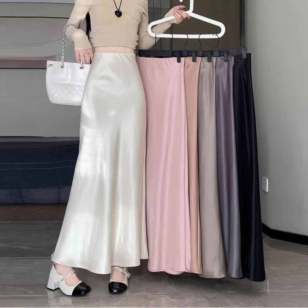 网红垂感珠光缎面半身裙2025秋冬复合高级感气质修身包臀长裙669#