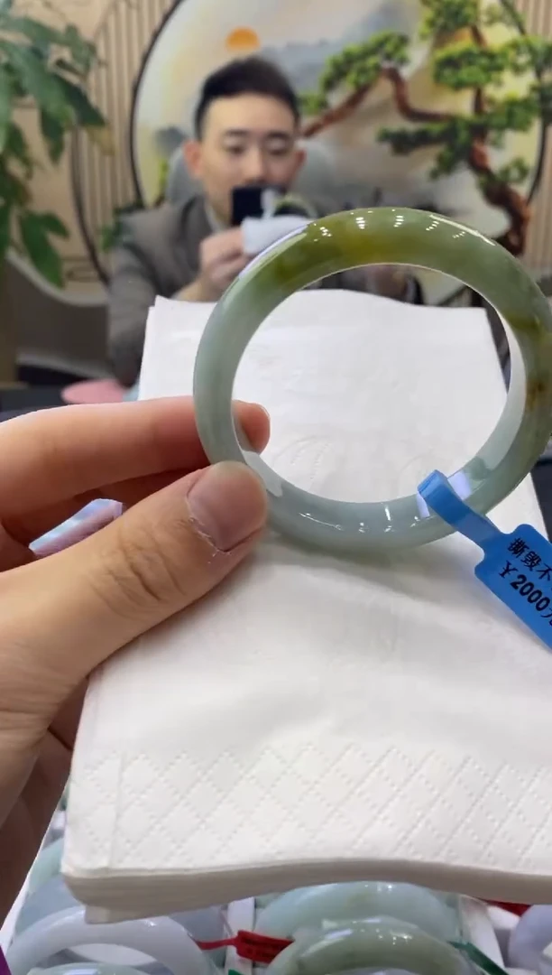 未镶嵌手镯翡翠4281