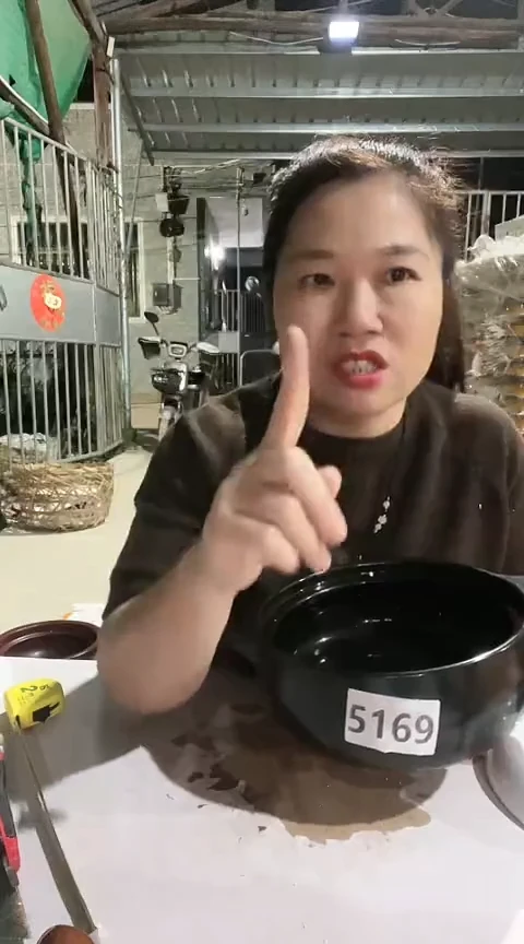 430瑕疵不圆黑锅不带盖