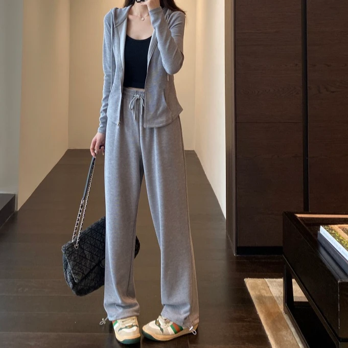 宝丫轻奢  T女式时髦宽松连帽外套抽绳休闲裤懒人套装K3020