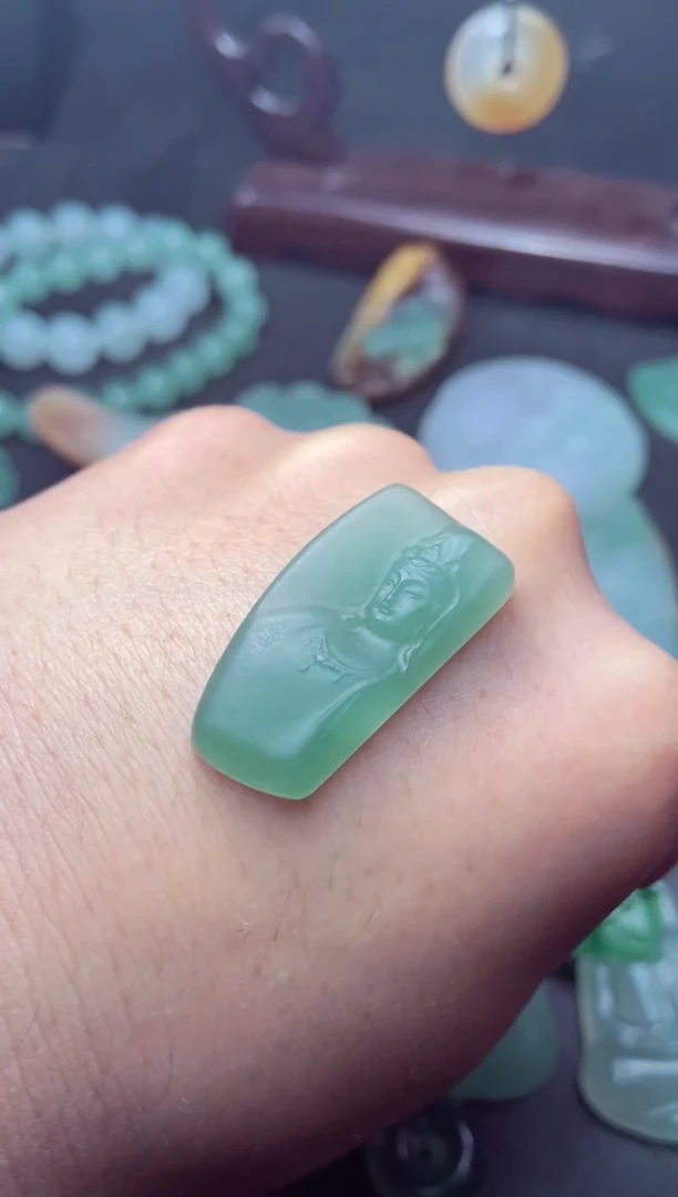 未镶嵌定制翡翠a货翡翠