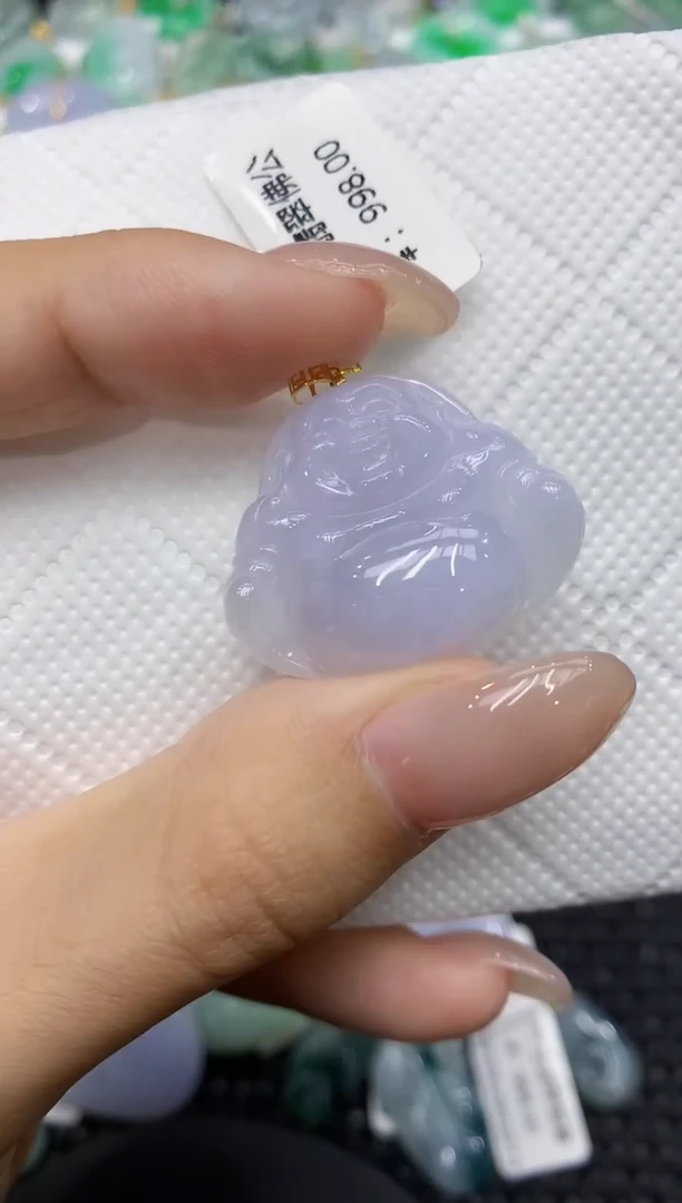 翡翠18K金镶嵌颈饰111111111111