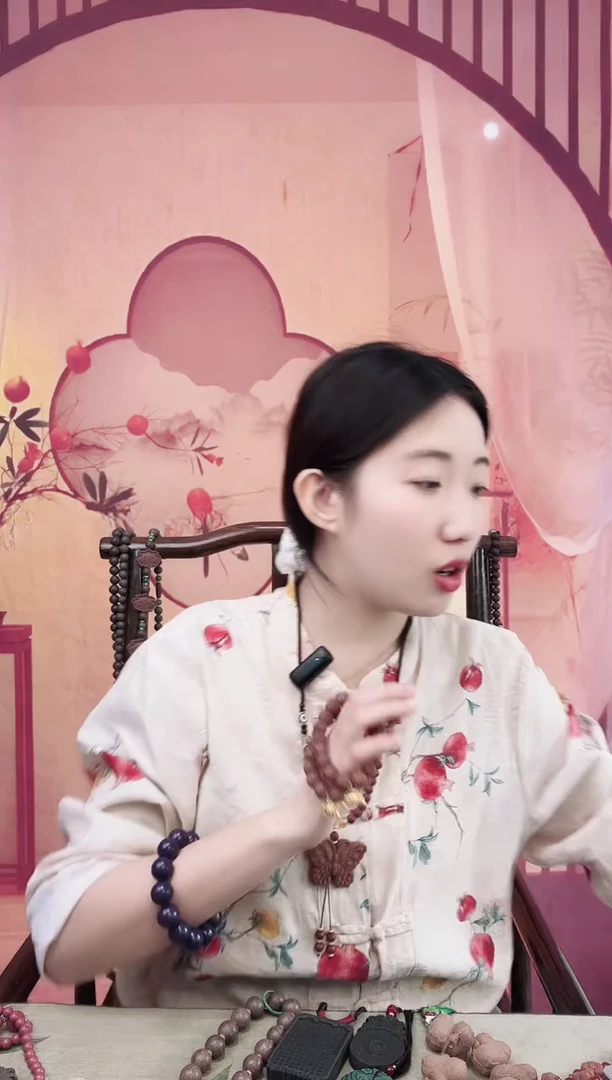 【息肌芄】1.2棱珠手串