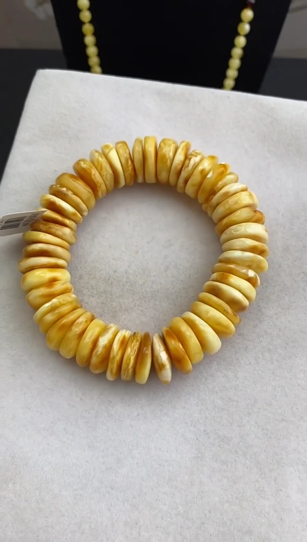 未镶嵌琥珀裸石10731161-手串