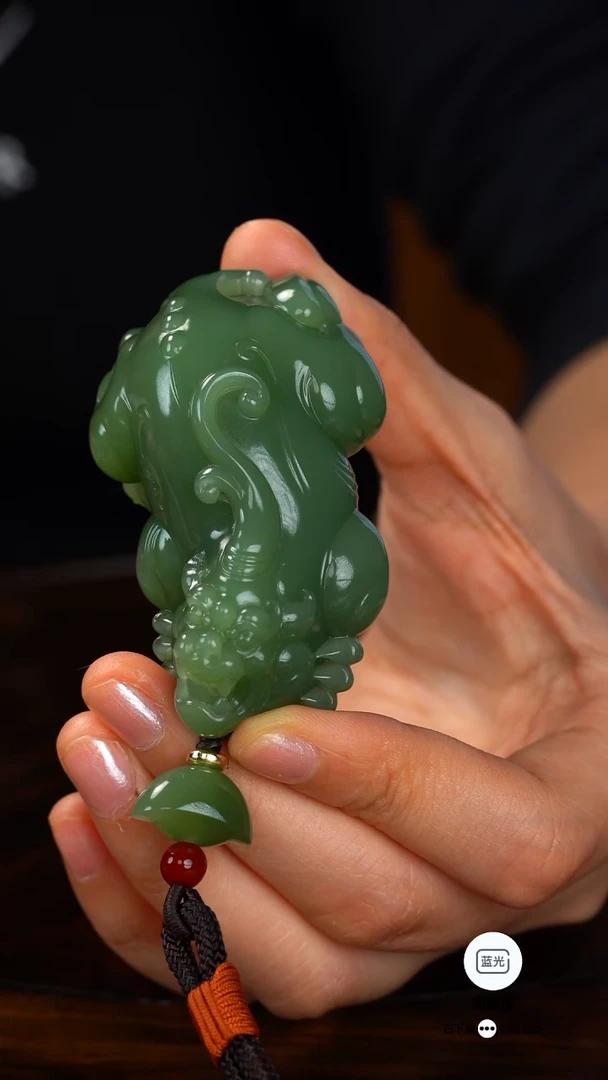 未镶嵌和田玉摆件音**悦貔貅