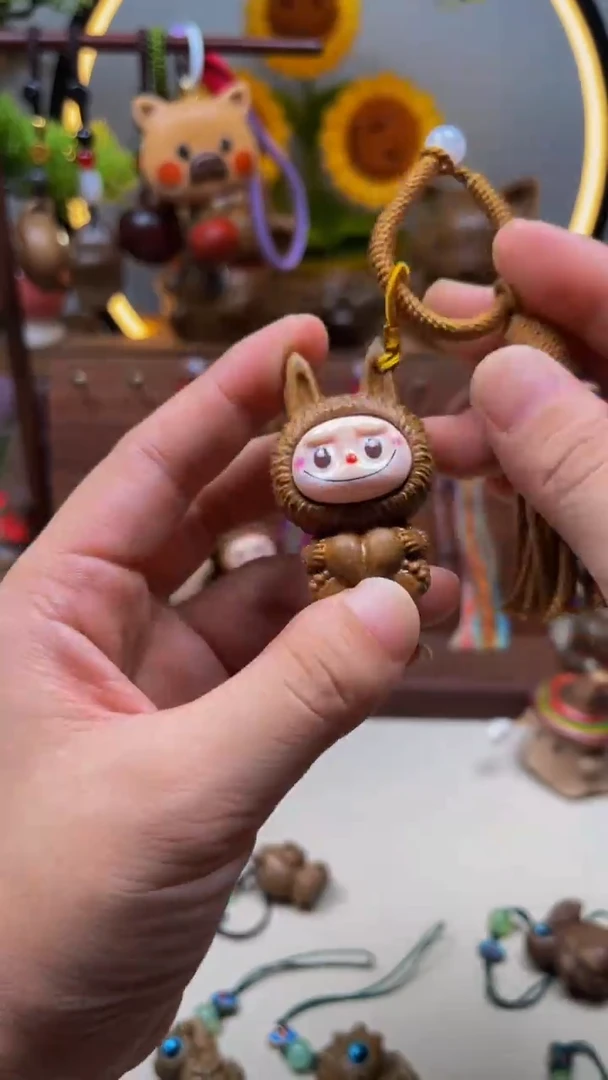 檀香木绿檀拉布布挂件