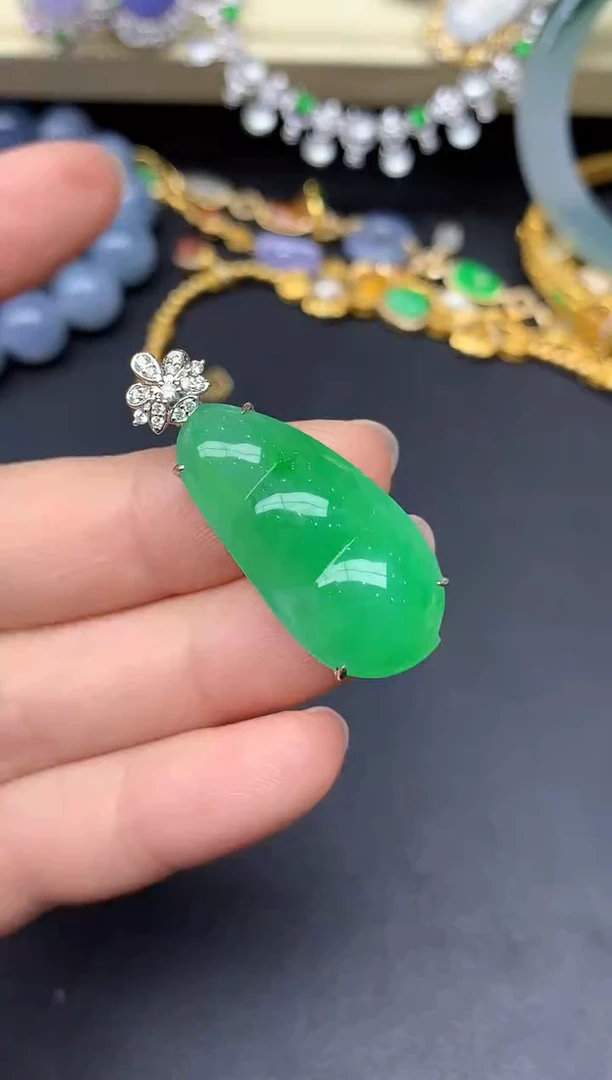 颈饰18K金镶嵌翡翠407-雪姐翡翠天天见