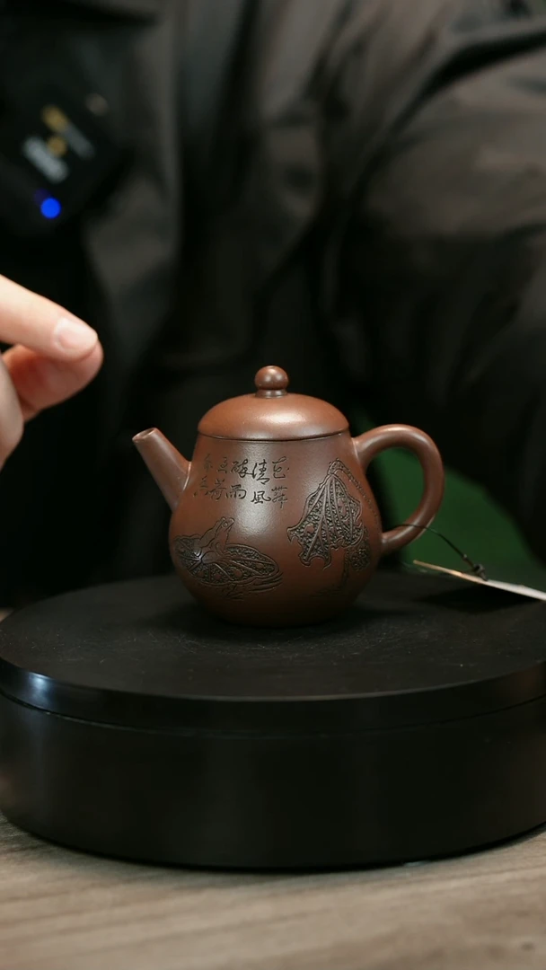 茶壶紫砂乾*H2479赵信军刻绘望莲
